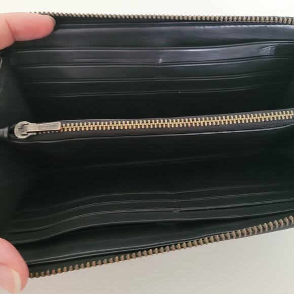Coach Leather Wallet Solid Black Zip Around Large Clutch Classic Logo - Picture 3 of 13